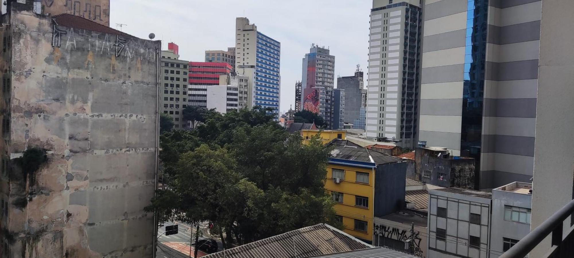 Liberdade Sp A 250m Do Metro *